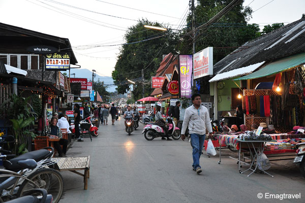 ถนนคนเดิน